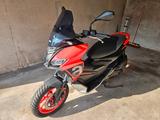 Aprilia SR GT 200  - APRILIA VON 126 BIS 250 CCM