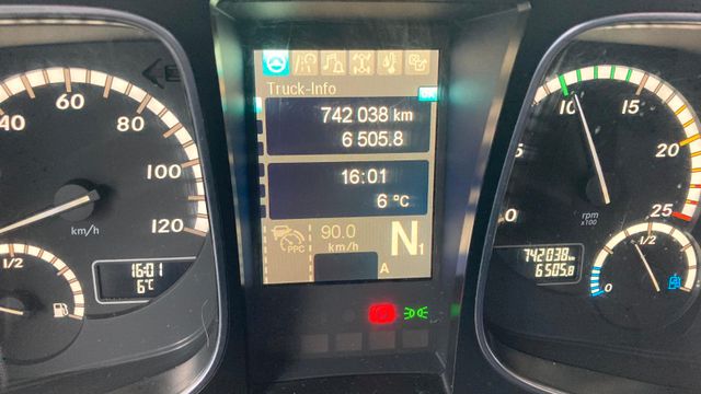 Actros 1848 BigSpace*Xenon*Retarder*Mega*Low - Photo 29