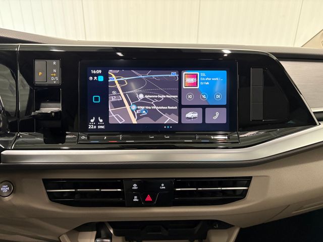 T7 Multivan Life 2.0 TDI DSG PANO IQ.LIGHT NAVI