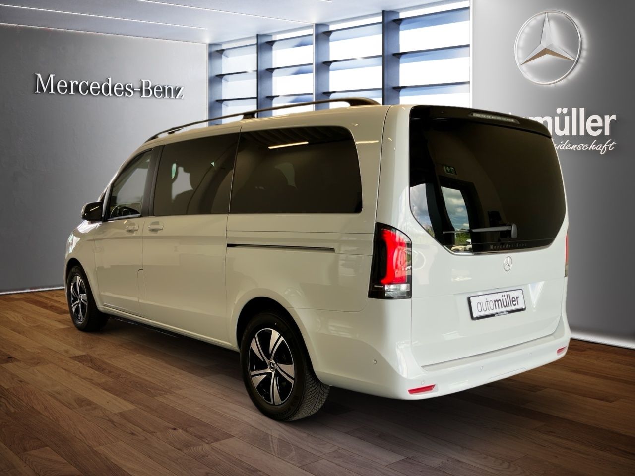 Fahrzeugabbildung Mercedes-Benz V 250 d STYLE Lang AHK LED Klima 8-Sitzer Standh
