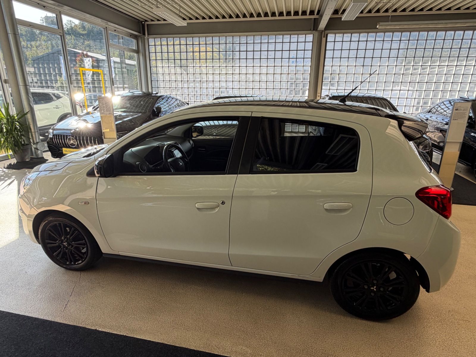 Fahrzeugabbildung Mitsubishi Space Star Diamant Edition+