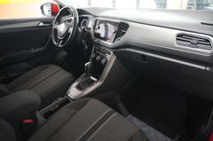 Fahrzeugabbildung Volkswagen T-Roc 1.5 TSI STYLE DSG NAVI/LED/NEBEL/ACC/DAB+