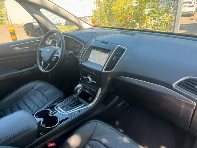 Fahrzeugabbildung Ford Galaxy Titanium AWD LEDER 7 SITZER LED KAMERA