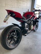Ducati Streetfighter V4 - Offers