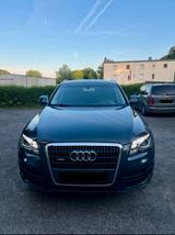 Audi Q5 2.0 TDI S tronic quattro -