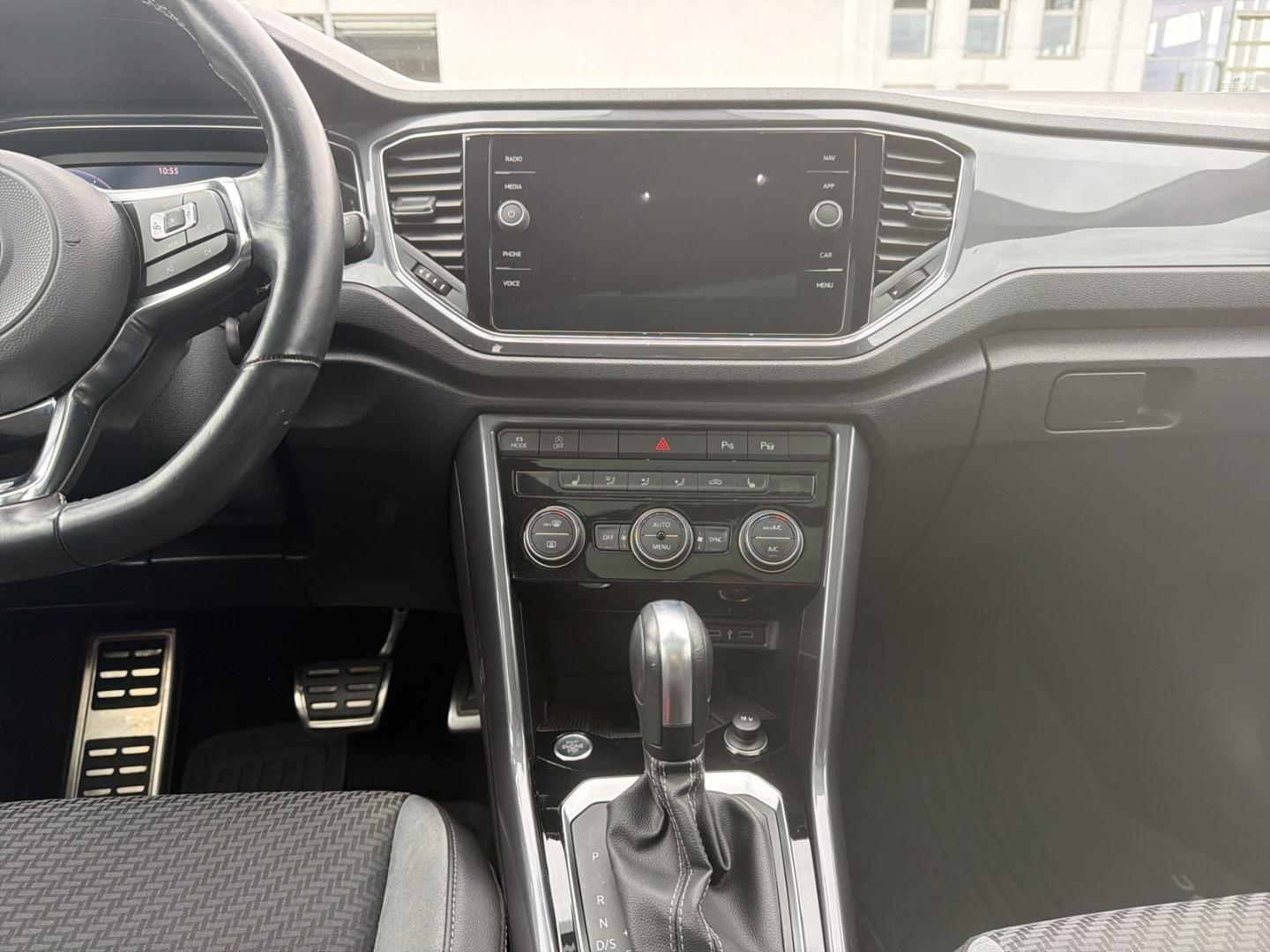 Volkswagen T-Roc Sport 1.5 TSI DSG R-Line Sportpaket AHK, миниатюра 11