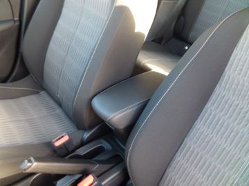 Bild 11 Opel Corsa F 1.2 Edition Alu LHZ PDC+Kam Navigation