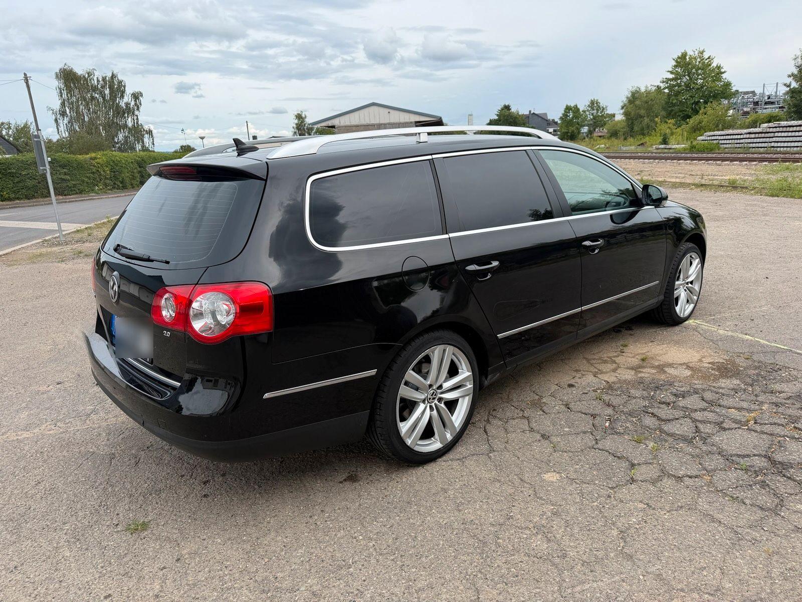 Volkswagen Passat 2008 — салон