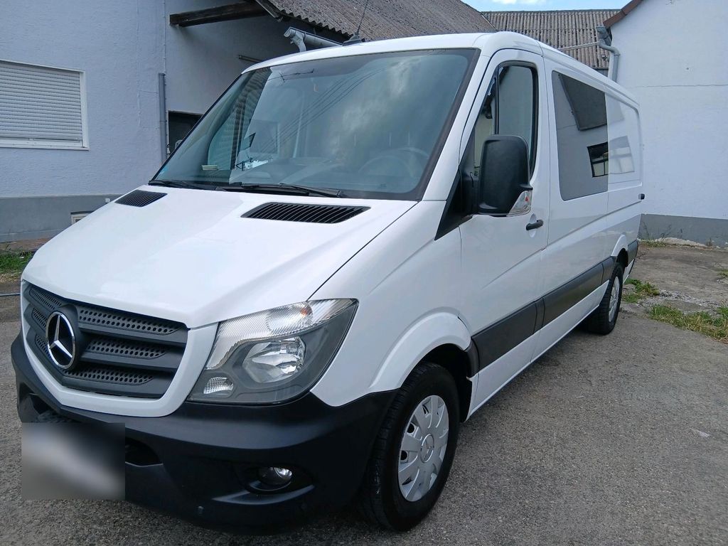 Image of Mercedes-Benz Sprinter