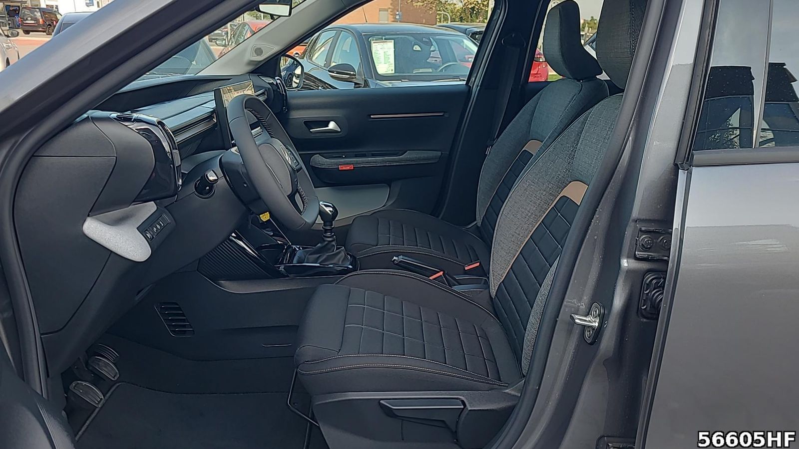 Fahrzeugabbildung Citroën C3 Aircross Plus+Wenige KM+PDC+LED+AWR+ACC+DAB+