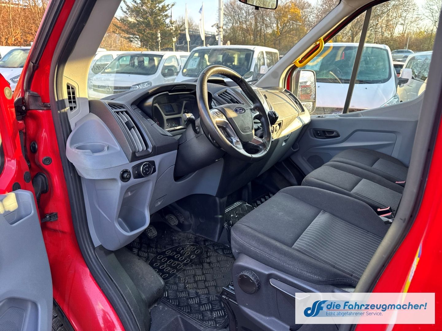 Fahrzeugabbildung Ford Transit Kombi 350 L3 Trend 2.0 TDCi DPF *3051*EX