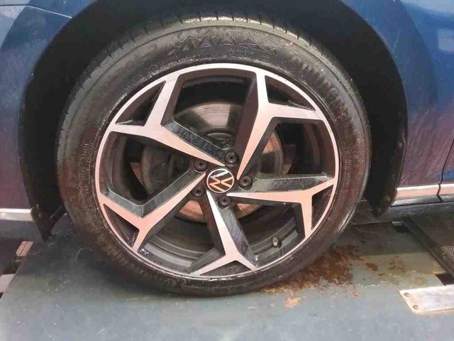 Passat Variant GTE 1.4 eHybrid R-LINE +AHK+PANO+