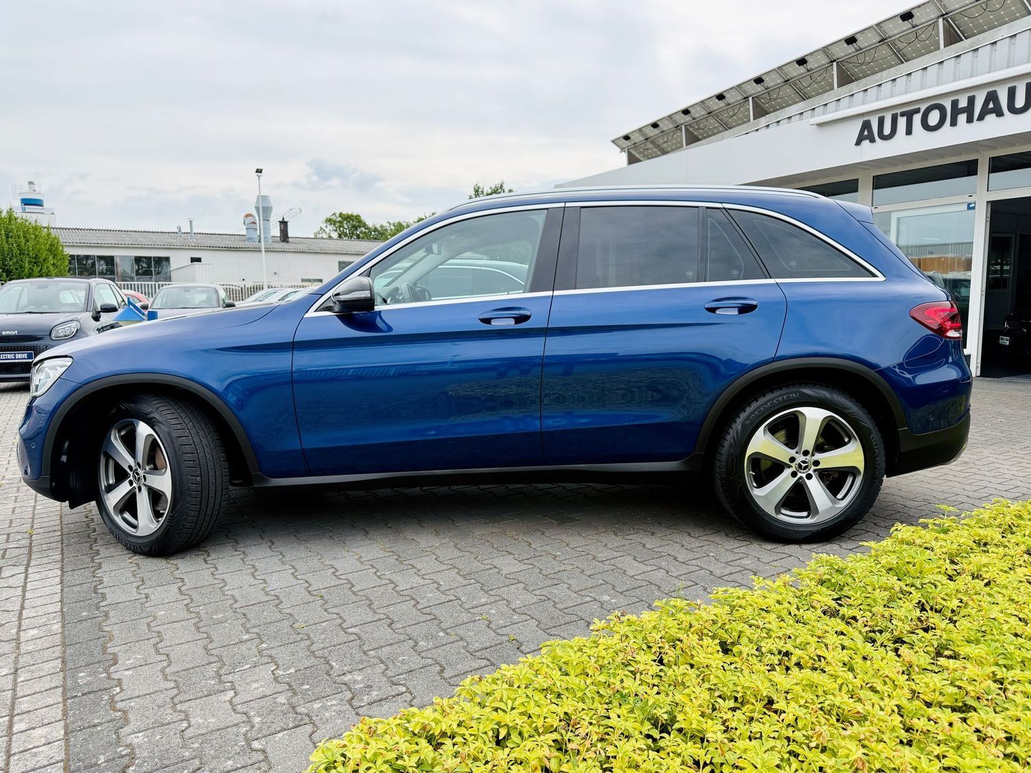 Fahrzeugabbildung Mercedes-Benz GLC 220 d 4M OFFROAD EXCLUSIV, LED, RFK, Spur, T
