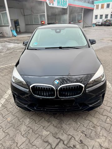 BMW 218 Active Tourer 218d xDrive -