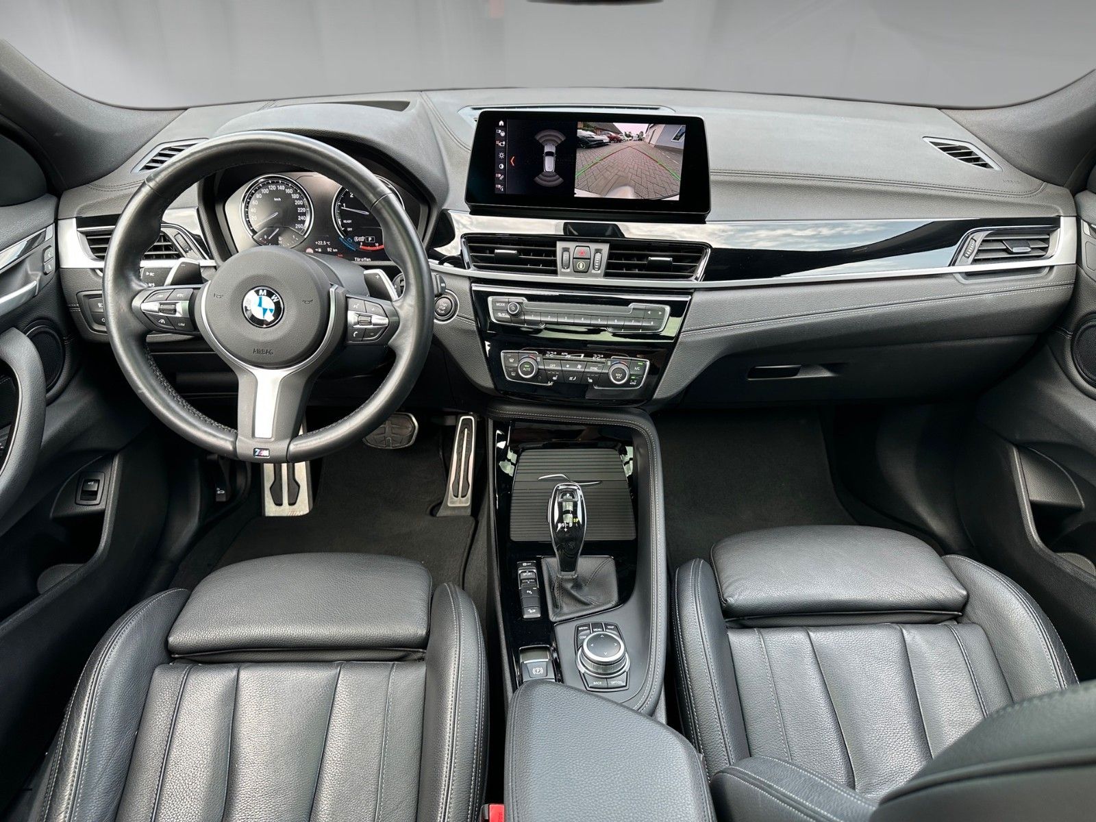 BMW X2 xDrive 20 i M Sport – Bild 9