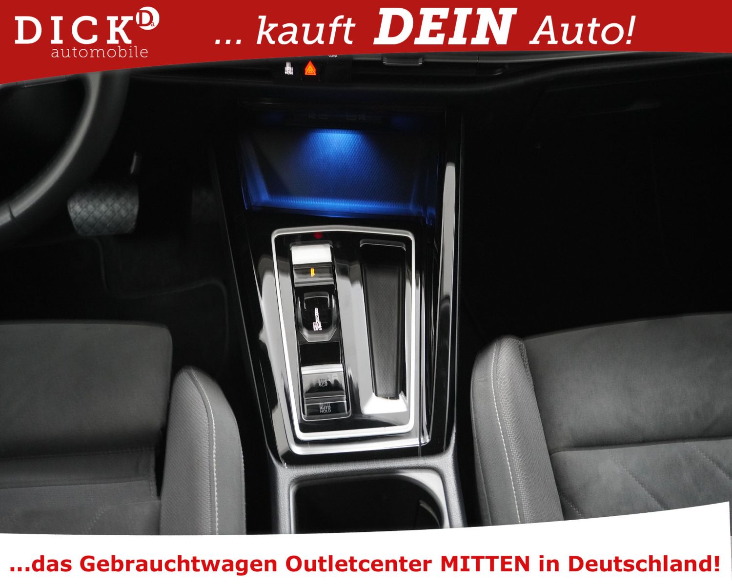 Fahrzeugabbildung Volkswagen Golf VIII 1.5 eTSI DSG Style MEMO+MASS+VIRTU+ACC
