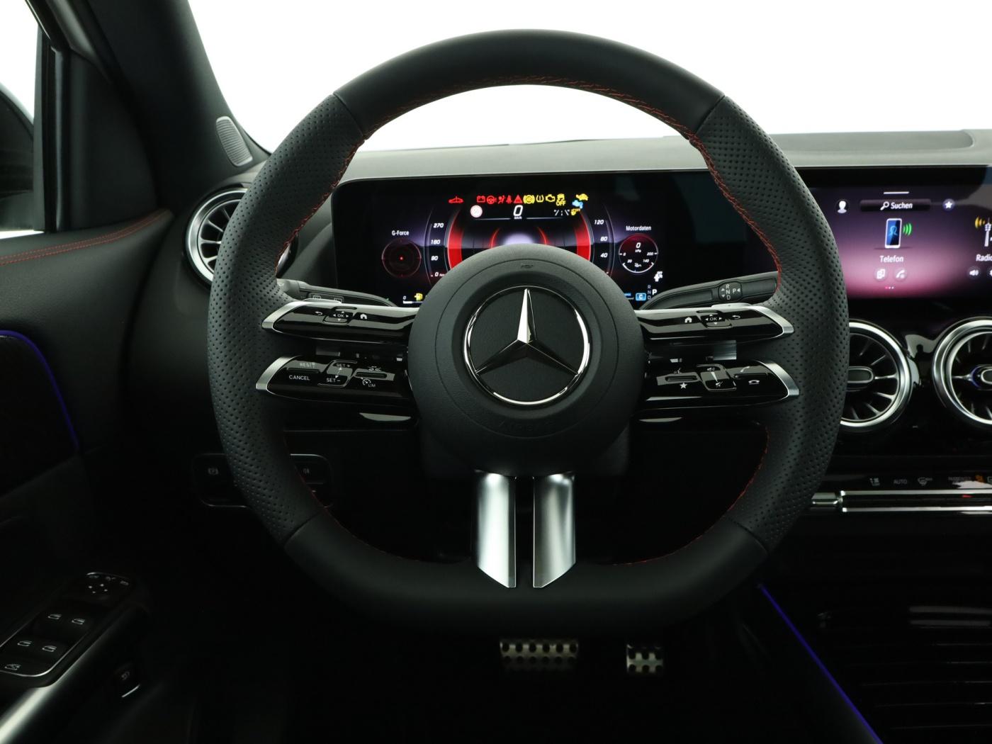 Mercedes-Benz GLA *AMG*RückKamera*Panodach*Keyless*WinterP, миниатюра 11