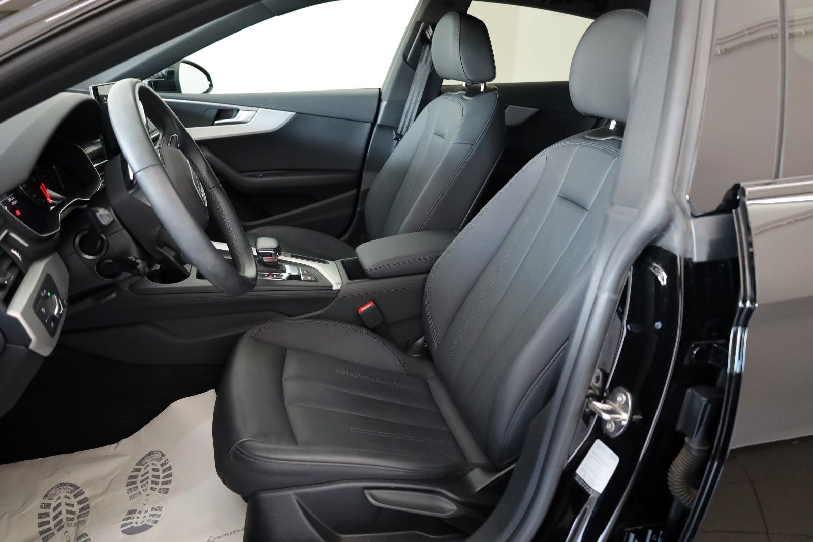 Fahrzeugabbildung Audi A5 Sportback 40 TDI,Leder,Navi,LED,SH,ACC,SR+WR