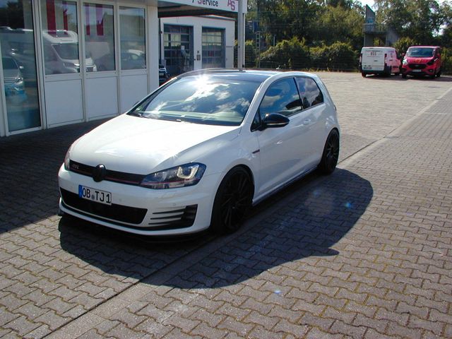 Volkswagen Golf 2.0 TSI DSG  GTI Performance Leder Radar