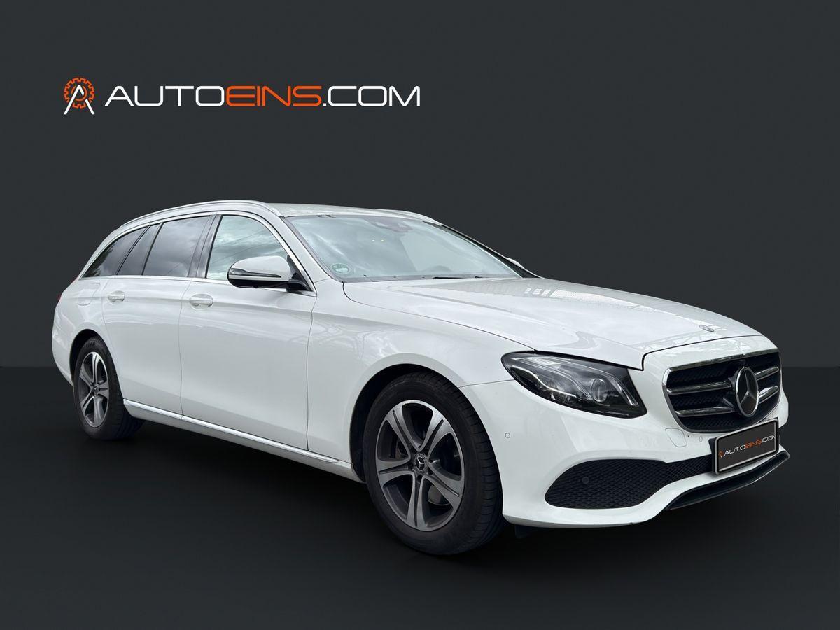 Mercedes-Benz E 220d 4Matic*LED*360°*Ambiente*Distronic+*