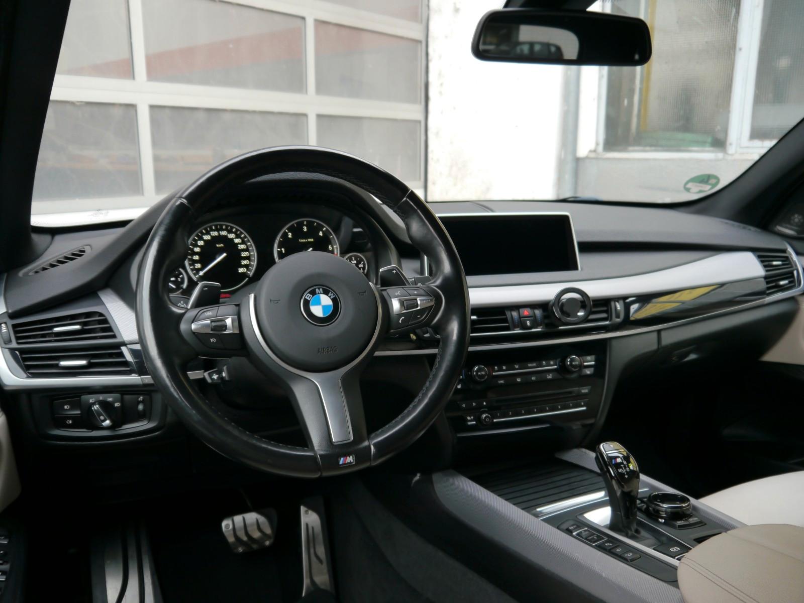 BMW X5 M50d F15 381 ch • BVA • H&K • Surround View • Head-Up Display