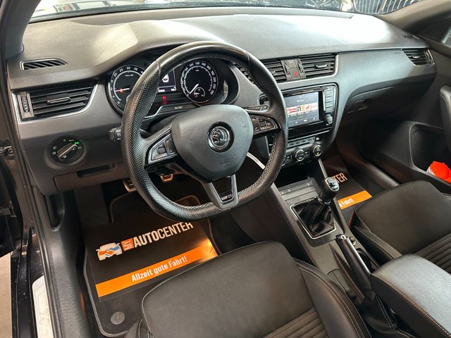 Skoda Octavia Combi RS *BiXenon*Navi*AHK*