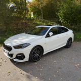 BMW 220d Gran Coupé - BMW 220 Gran Coupé mit Schiebedach