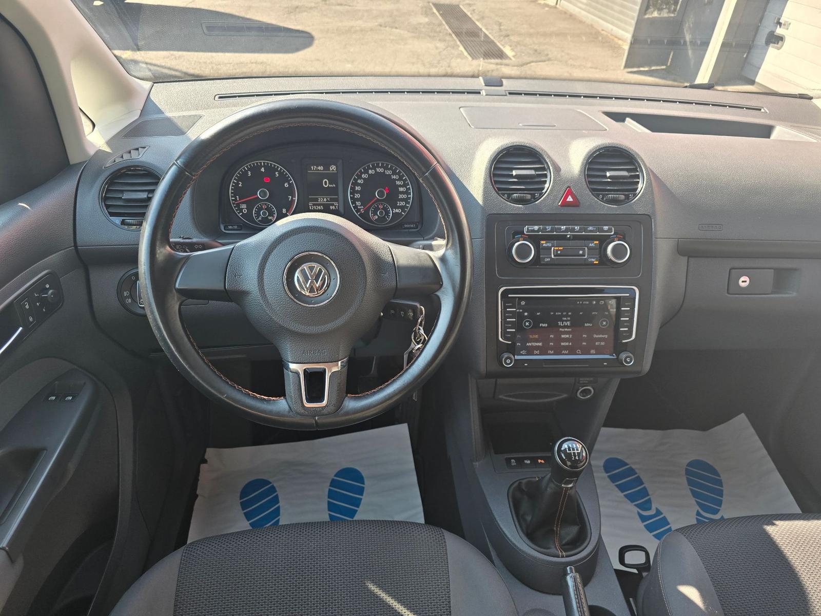 Volkswagen Caddy Maxi 1.2 TSI BMT JAKO-O Edition/7Sitzer/Na