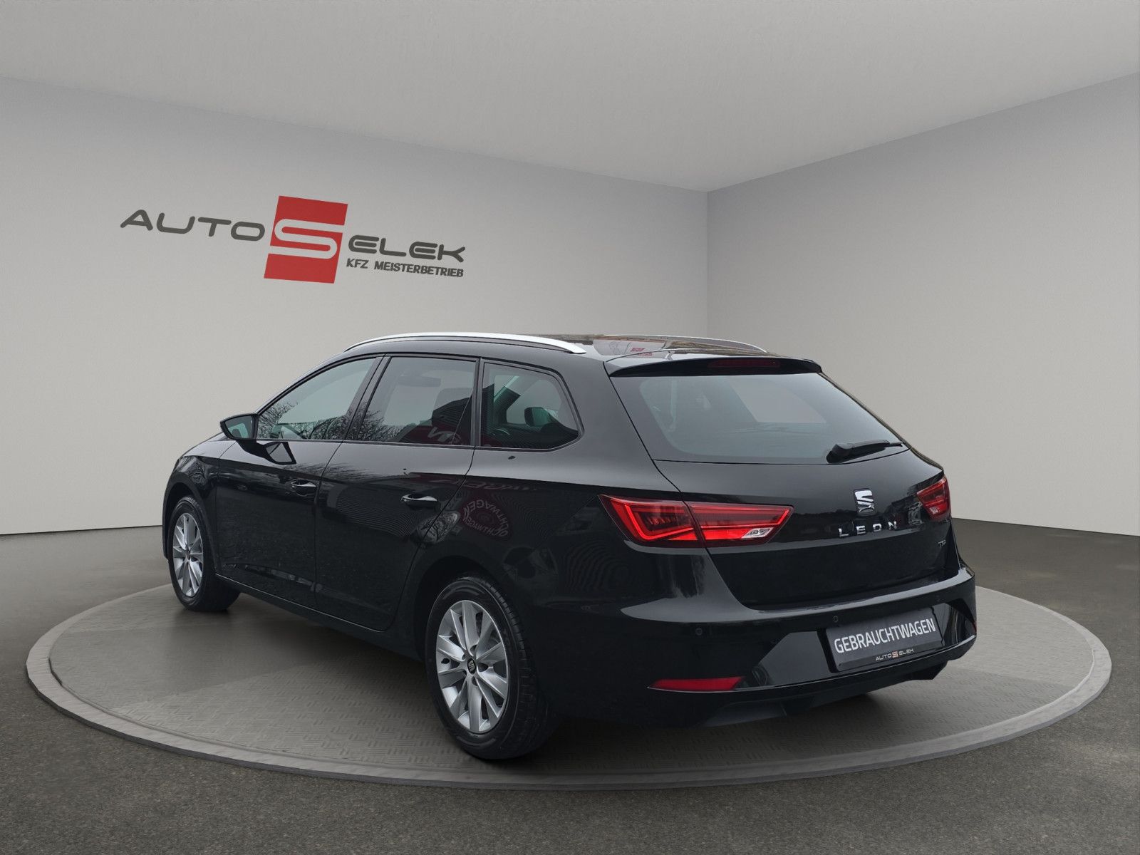 Fahrzeugabbildung SEAT Leon ST Style/VOLL LED/SEAT SOUND/FULL LINK/NAVI