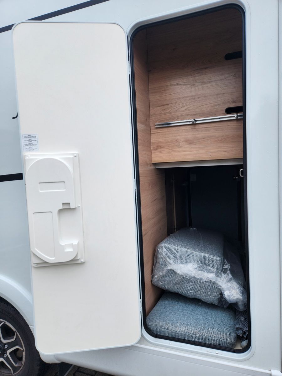 Fahrzeugabbildung Dethleffs Just Camp T 6762