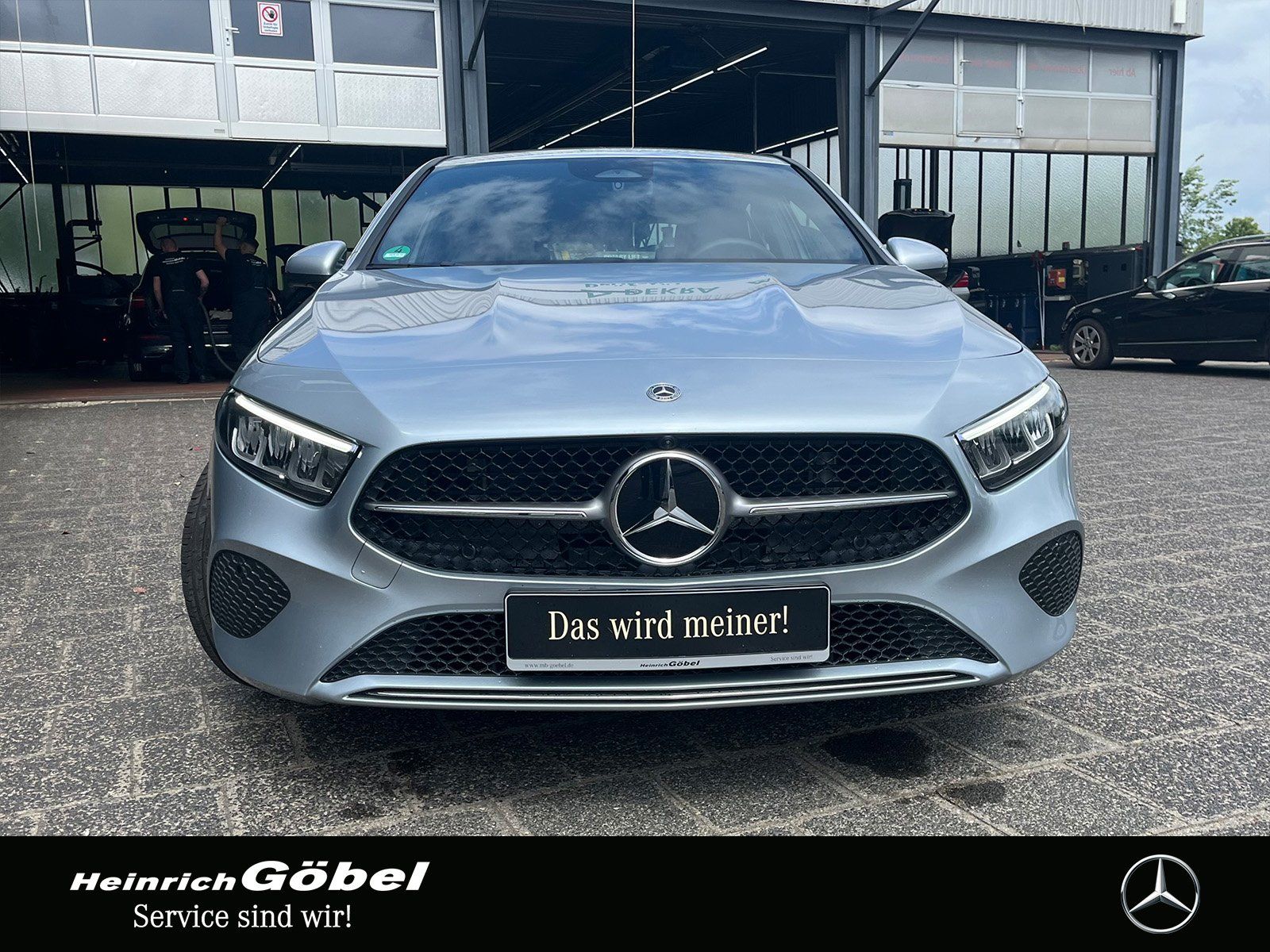 Fahrzeugabbildung Mercedes-Benz A-Klasse A180 Progressive (EURO 6d)