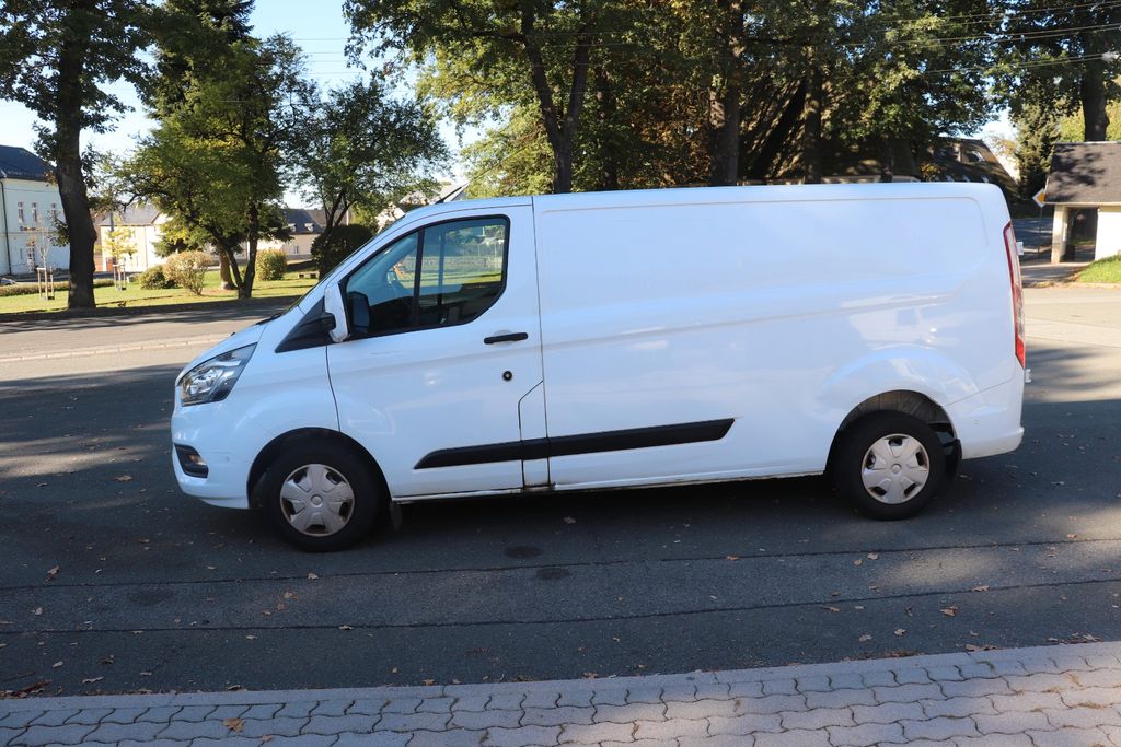 Image of Ford Transit Custom