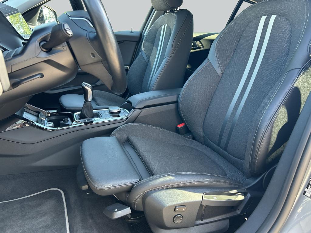 BMW 116 i Sport Line LED Navi Lenkrad- und Sitzheizun, миниатюра 10