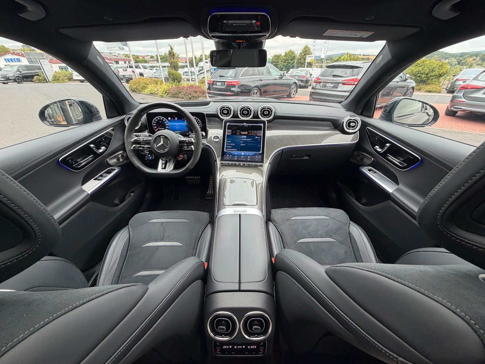 Fahrzeugabbildung Mercedes-Benz GLC 63 AMG Coupe HUD+Drivers+Burm+360°+Pano+Digi