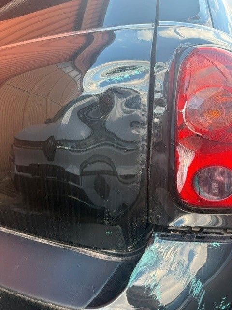 Fahrzeugabbildung MINI Countryman S Cooper All4*JCW*Chilli/Heckschaden