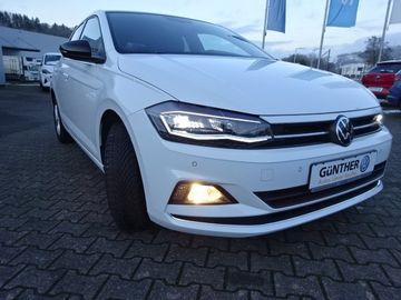 Fotografie 22 des VW Polo 1.0 TSI Highline *Navi*el.Sp.ankl.*ACC*Clim