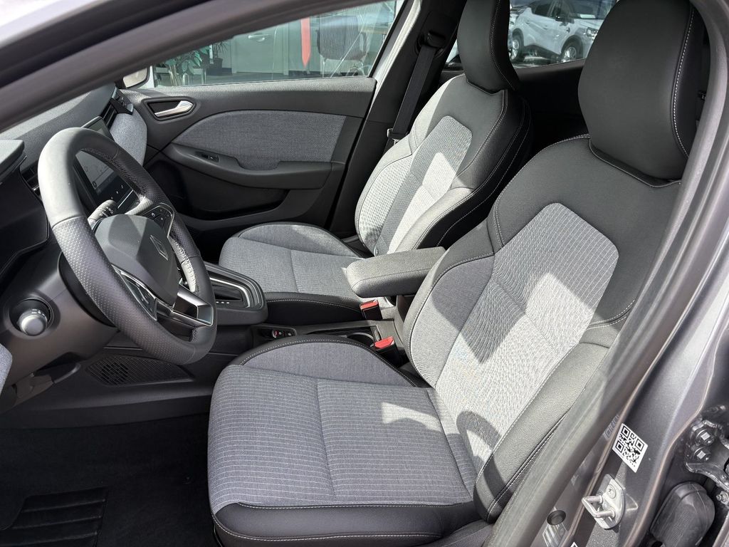 RENAULT Clio - Bild 7