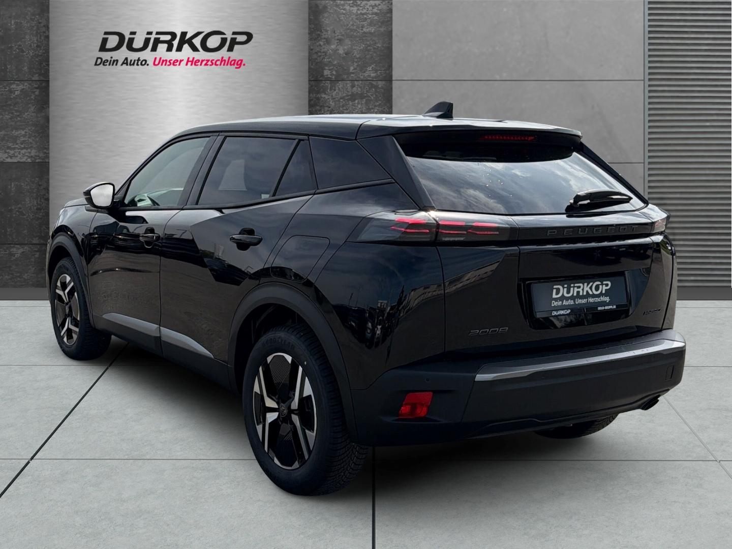 Peugeot 2008 Allure Hybrid 110 e-DSC6 Ganzjahresreifen A