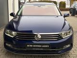 Volkswagen Passat Variant Highline BMT LED Leder Navi ACC - mit Benzin-Antrieb: Blau, Massagesitze, Kombi