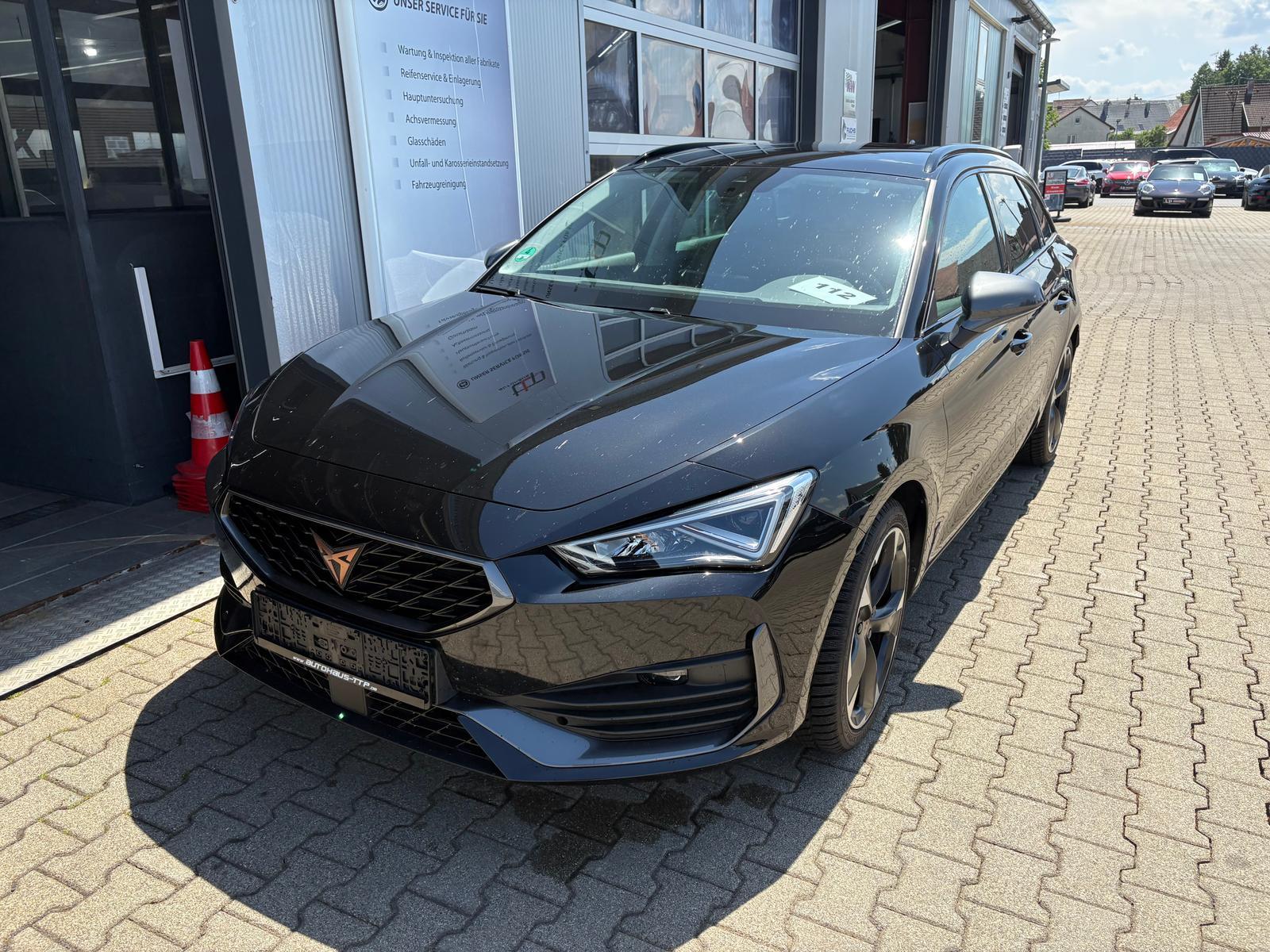 Cupra Leon ST 2.0 TSI LED Keyless Lenkradheizung