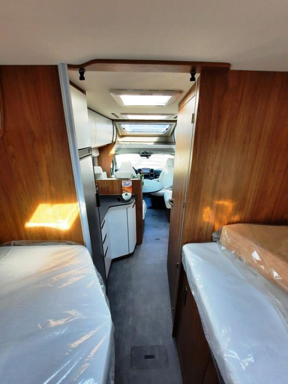 Fahrzeugabbildung Laika Ecovip L 3019 Titanio Verfüg./Sparen Sie 4.174,-