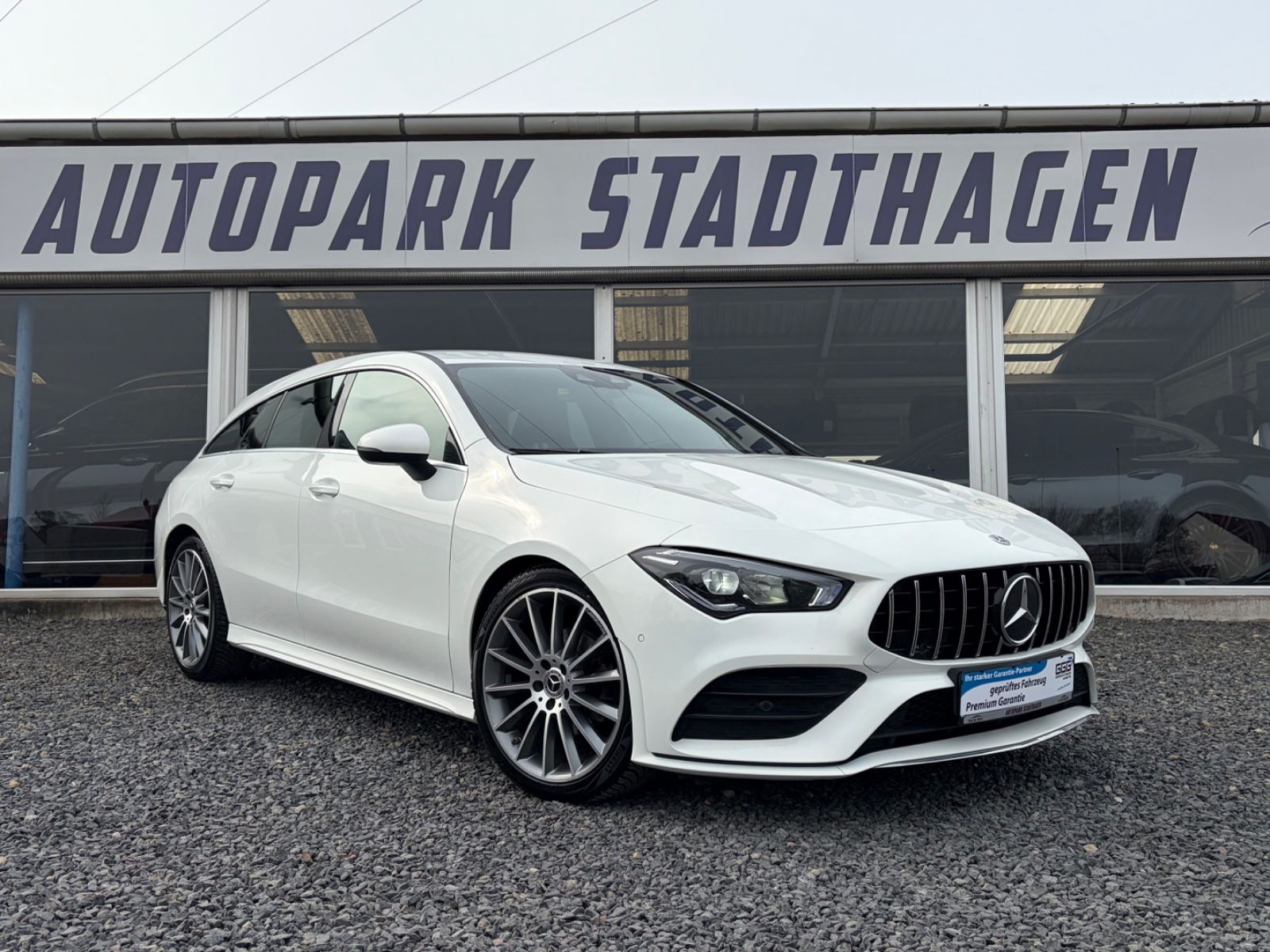 MERCEDES-BENZ CLA 180 Shooting Brake AMG Line Widescreen/DAB