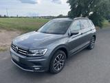 Volkswagen Tiguan Allspace 1.5 TSI, 7 Sitzer, grau - VW Tiguan Allspace Gebrauchtwagen in Frankfurt