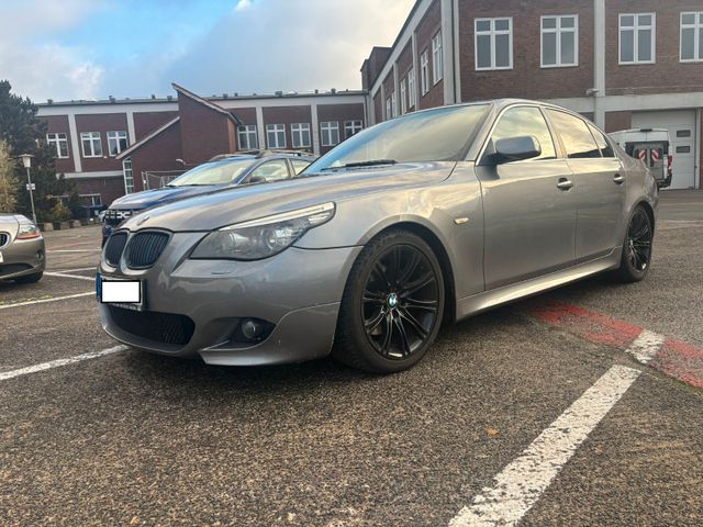 BMW 525d A -