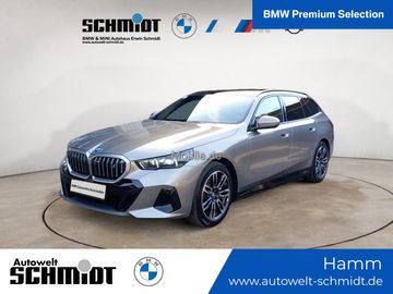 BMW Leasingangebot: BMW i5 eDrive40 Touring M Sportpaket Panorama AHK