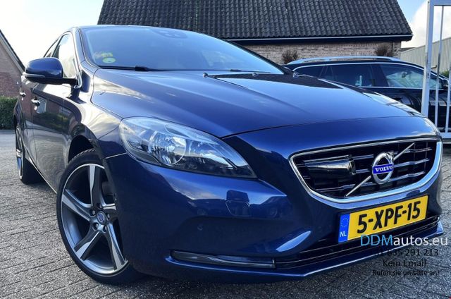 Volvo V40 2.0 D4 Summum Navi/Leer/Cam/18Inch/Elec pack