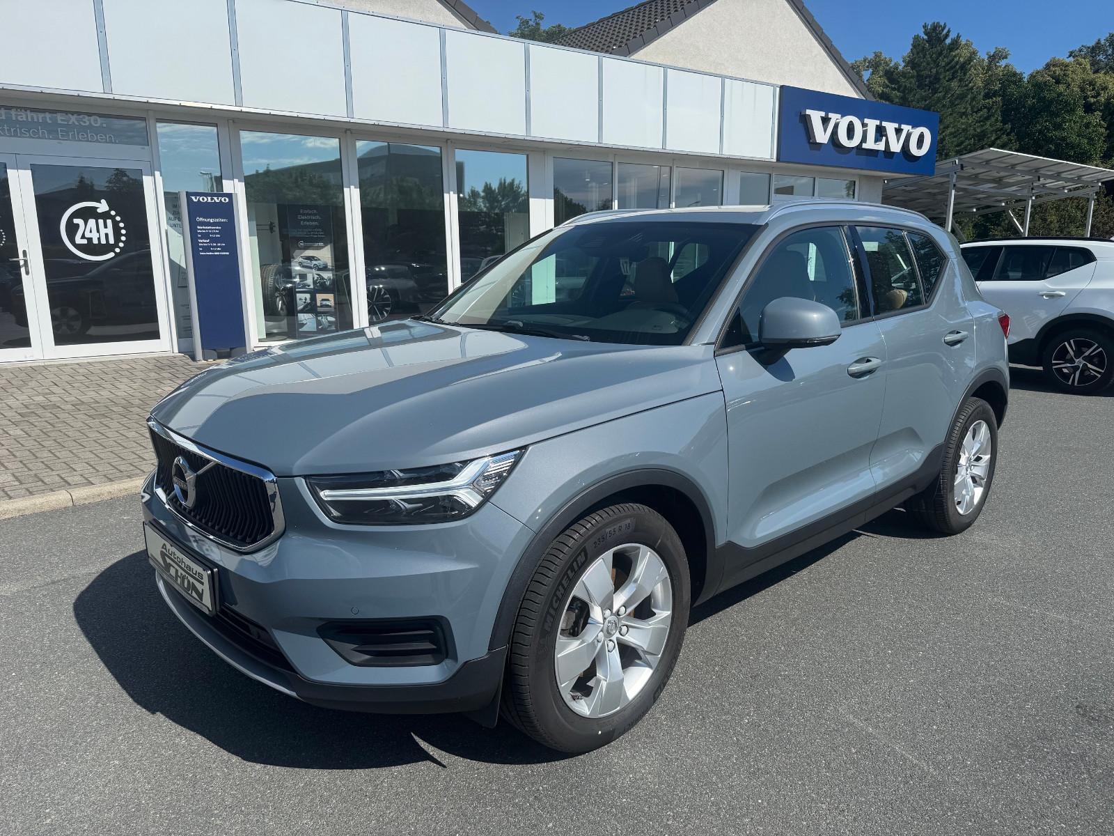 Volvo XC40 D4 AWD 8-Gang Momentum Pro