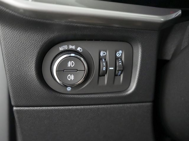 Mokka B ELEGANCE+NAVI+RÜCKFAHRKAMERA+SITZ-/LENKR
