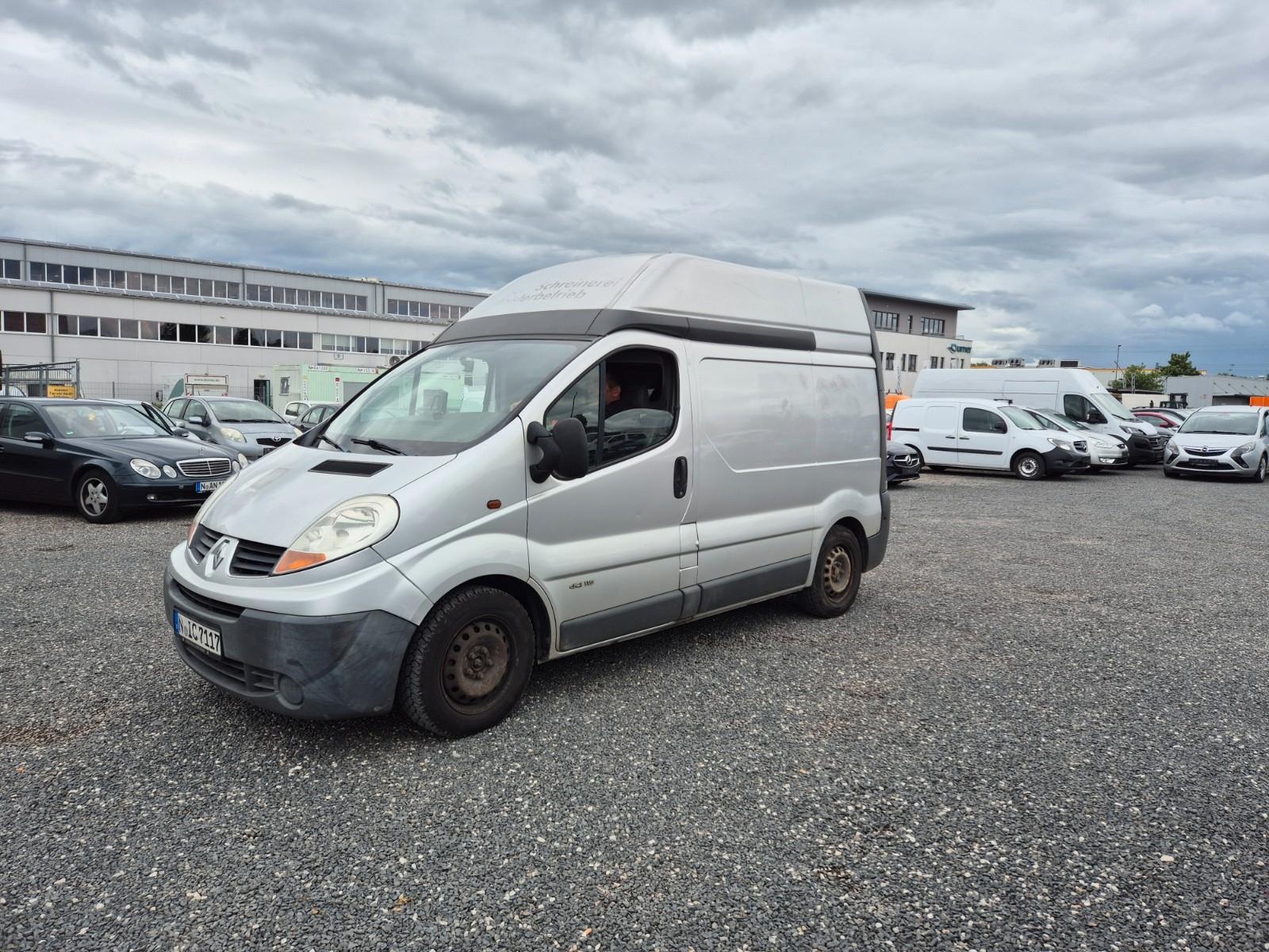 Renault Trafic kupplung neu Tüv neu