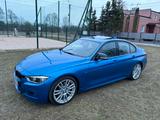 BMW 340i xDrive M Sport M Sport - blaue BMW 340